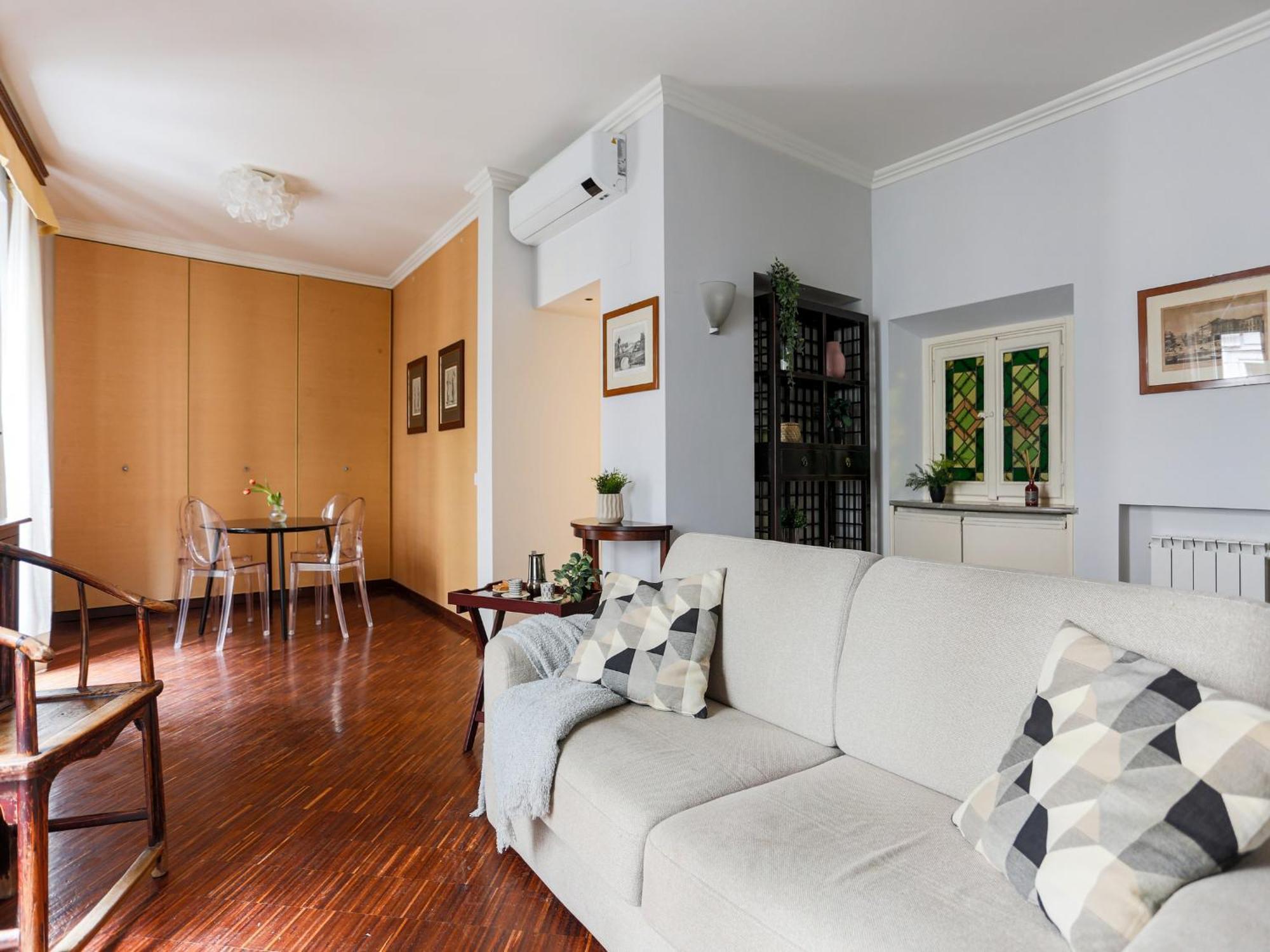 The Best Rent - Spacious One-Bedroom Apartment Near The Columns Of San Lorenzo Milaan Buitenkant foto